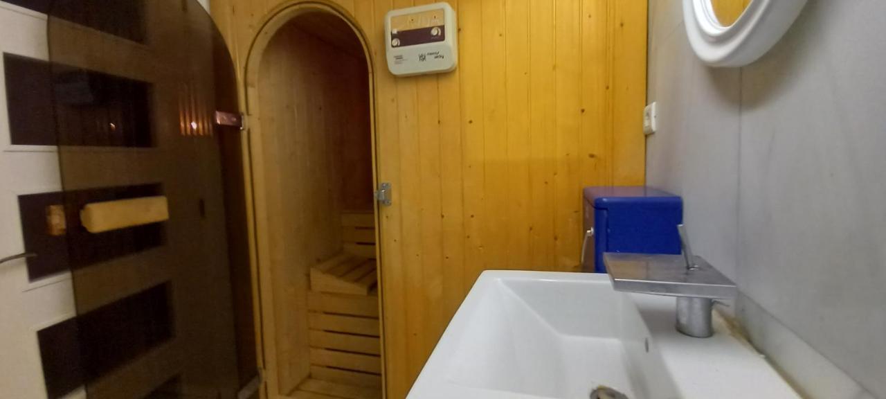 Chalet Con Piscina, Sauna Y Jacuzzi Cerca Del Mar A Media Hora De Bilbao Y Santander El Puente (Cantabria) Exterior foto