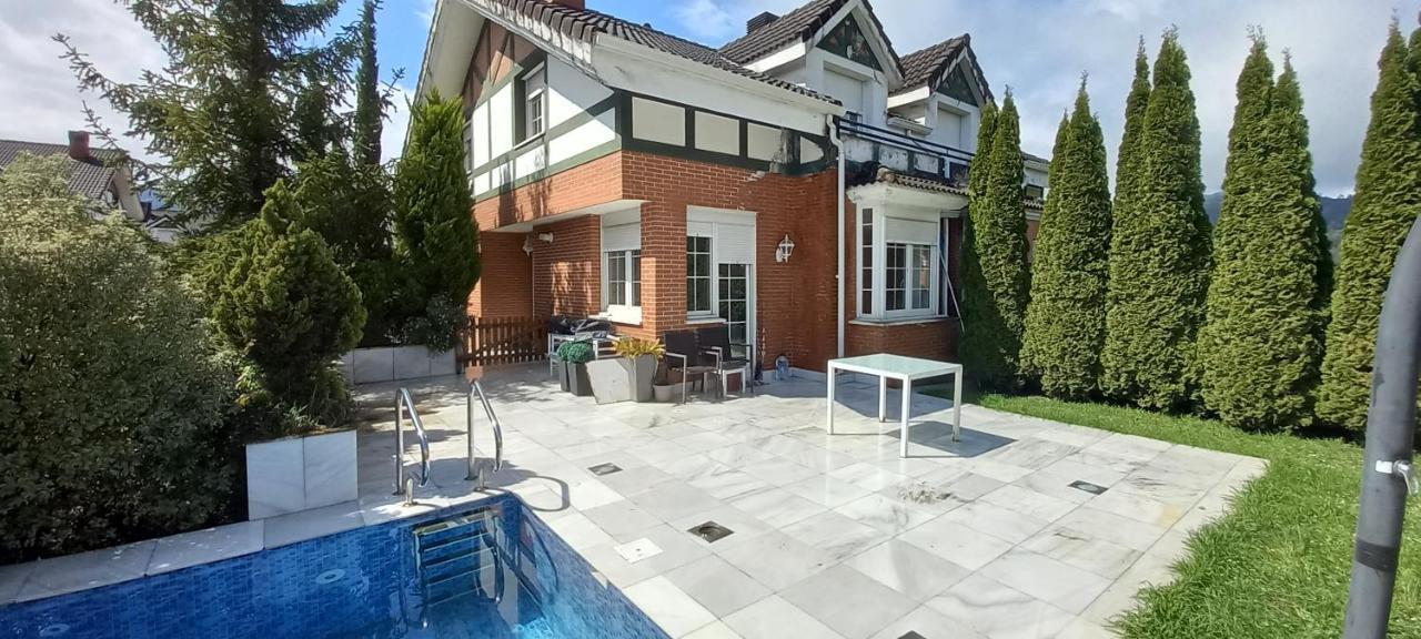 Chalet Con Piscina, Sauna Y Jacuzzi Cerca Del Mar A Media Hora De Bilbao Y Santander El Puente (Cantabria) Exterior foto